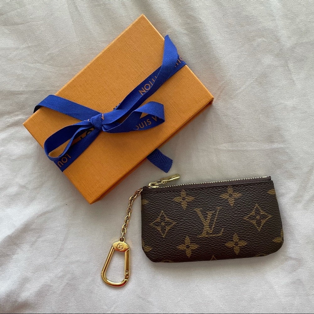 Louis Vuitton Monogram Key Pouch/ Wallet